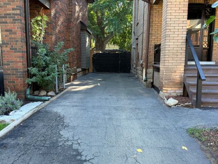 For Lease - 203 Fairleigh Avenue, Hamilton, Ontario - Photo 5