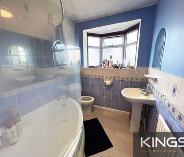 6 bedroom semi-detached house to rent - Photo 6