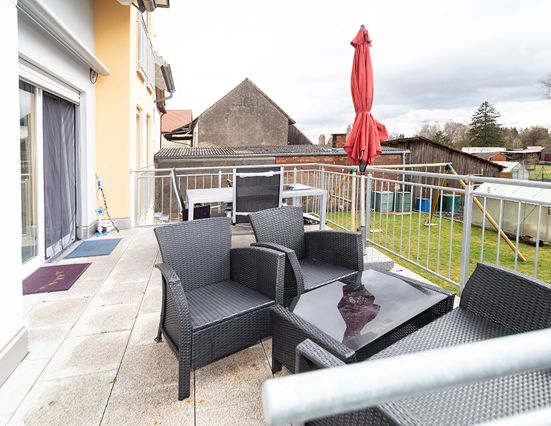 Modernes Hanghaus mit Einliegerwohnung in Nassenfels - Foto 1