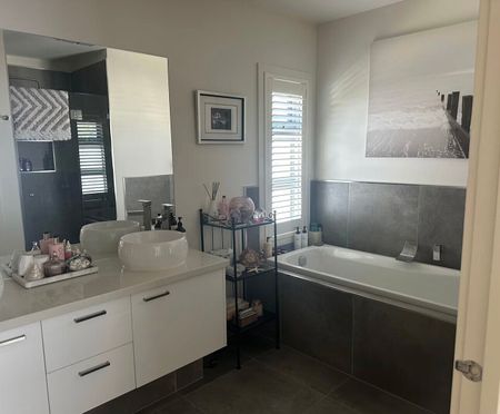 Heidelberg Heights - Photo 5