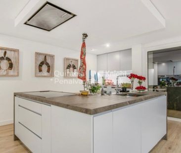 5 room luxury House for rent in Cascais e Estoril, Cascais, Lisbon - Photo 2