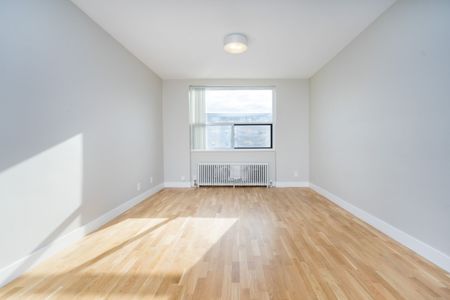 25 Eccleston Drive - Photo 2