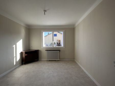 Maison de plain pied 77 m2 TARBES GESPE. - Photo 2