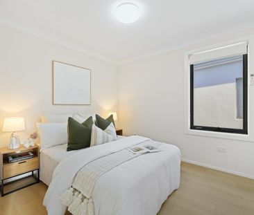 Modern Townhouse with Exceptional Convenience - Photo 3