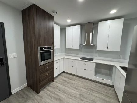 Libra at Lumino Park — Suite 07 - Photo 2