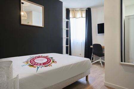 LA SALLE Roommate 4 Bedrooms at Reims - Photo 2