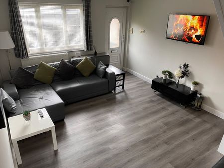 2 Bed Terraced House, Kincardine Road, M13 - Photo 4