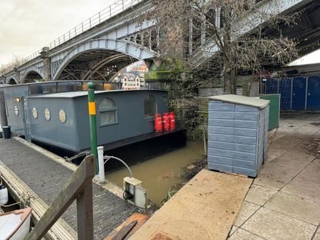 1 bedroom houseboat to rent - Photo 3