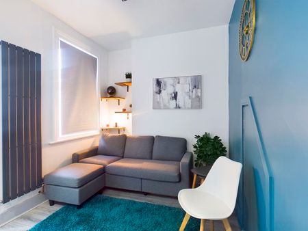 Percy Street, Middlesbrough - Photo 4