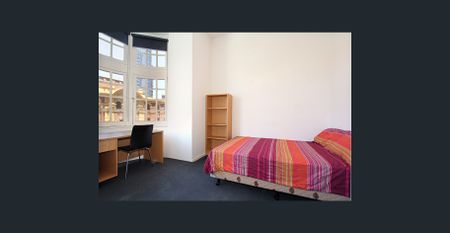 Beautiful Views - Fully Furnished - City Centre - Photo 3