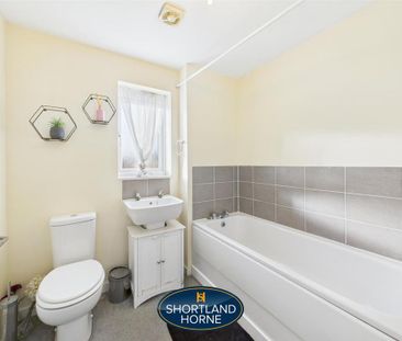 3 bedroom detached house to rent - Photo 1