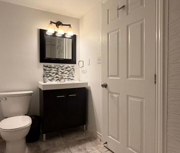 For Lease - 528 VIRGINIA CREEPER Street, Waterloo, Ontario - Photo 4