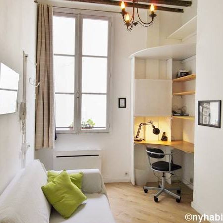 Logement à Paris, Location meublée - Photo 1