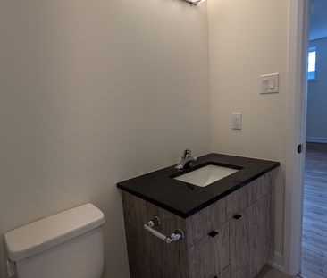 For Lease - 238-B GINEBIK Way, Blossom Park - Airport and Area, Ont... - Photo 1