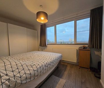 Prachtig appartement met dubbel terras en 2 autostaanplaatsen - Photo 2