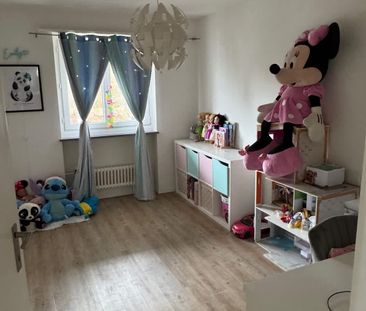 5.5 Zimmer, 106 m², 2. Stock - Photo 4