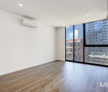 802/51 Homer Street, Moonee Ponds - Photo 2