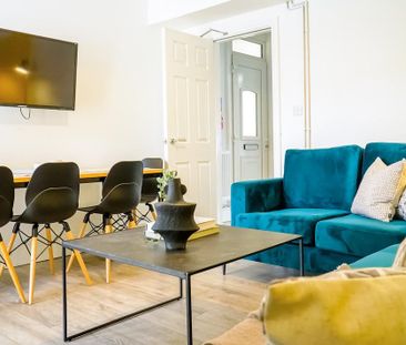 1 bedroom in a house share to rent - Photo 1