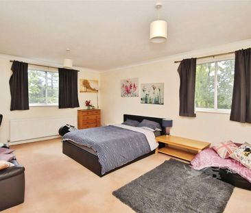 Albury Road, Guildford, Surrey, GU1 2BZ - Photo 3