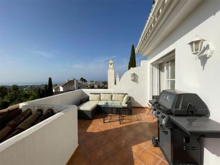 Casa adosada de alquiler en Calle Azahar, 45, Paraiso - Barronal - Photo 3