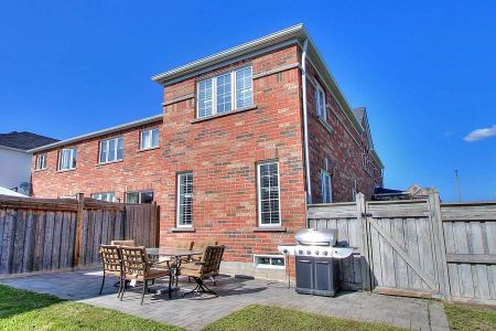 For Lease - 2 Summit Drive, Vaughan, Ontario - Photo 5