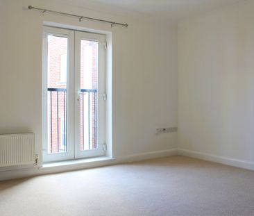 Chaucer Court, East Reach, Taunton - Photo 1