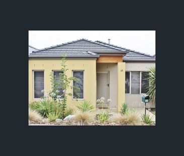 4 Jambe Court, Hampton Park, Vic 3976 - Photo 6