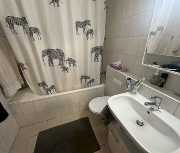 Appartement de 3 pièces au rez-de-chaussée - Photo 2