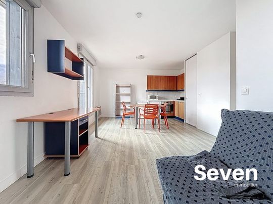 FONTAINE - Aristide Briand - Photo 1