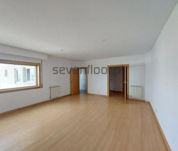 Apartamento T2+1 em Porto - Photo 2