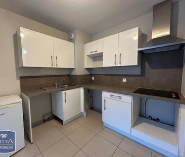 Location Appartement 2 pièces 40m² BOUJAN SUR LIBRON 34760 - Photo 4