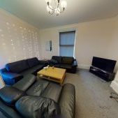 12 Buckingham Mount, Leeds, LS6 1DN - Photo 1