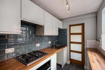 2 bedroom terraced house to rent - Photo 5