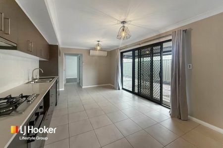 6A Howard Loop, Oran Park - Photo 3