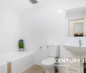 A Great Little Find - Don't Miss Out! - Photo 6