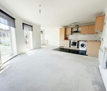 Flat to rent on - Photo 6