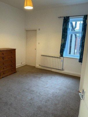 2 bedroom property to rent - Photo 1