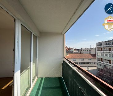 Helle DG-Wohnung mit 3 Balkonen in INNENSTADTLAGE - Photo 5