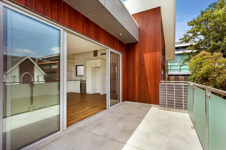 1/4 Berry Street, Essendon North VIC 3040 - Photo 5