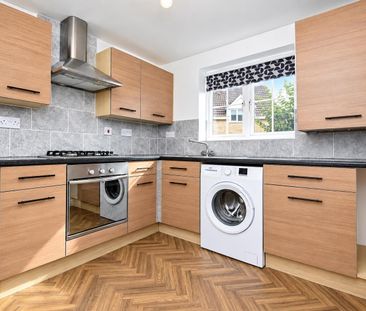 Sabine Fold, Horbury - Photo 4