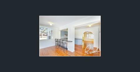 GREAT FAMILY HOME - Photo 4