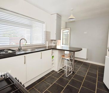2 bedroom detached bungalow to rent - Photo 5