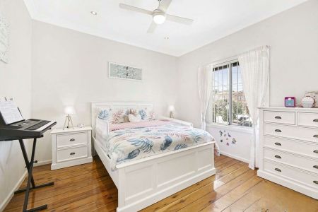 62 Wellington Road, 2144, Auburn Nsw - Photo 4