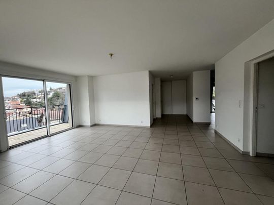 Location Appartement 4 pièces 114m² AIX LES BAINS 73100 - Photo 1