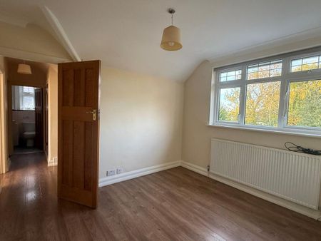 4 bedroom detached bungalow to rent - Photo 5