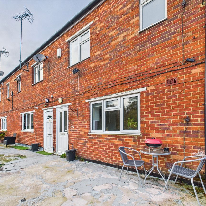 Yorktown Road, Sandhurst Yorktown Road, Sandhurst - Photo 2