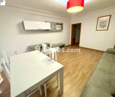 Piso en alquiler en Ensanche-Franciscanos - Foto 3