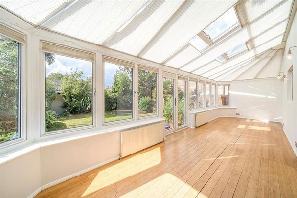 3 bedroom terraced house to rent - Photo 1