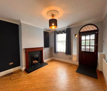 2 bedroom terraced house to rent - Photo 3