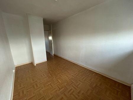 T3 de 55 m² - VILLEURBANNE coeur GRATTE CIEL - Location nue - Photo 4